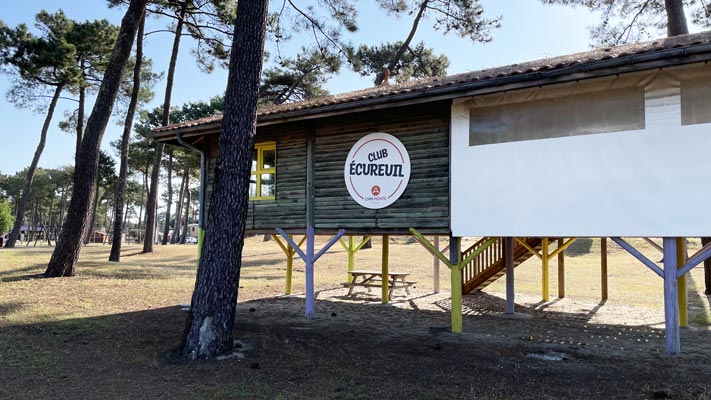 Club enfants &eacute;cureuil camping naturiste CHM